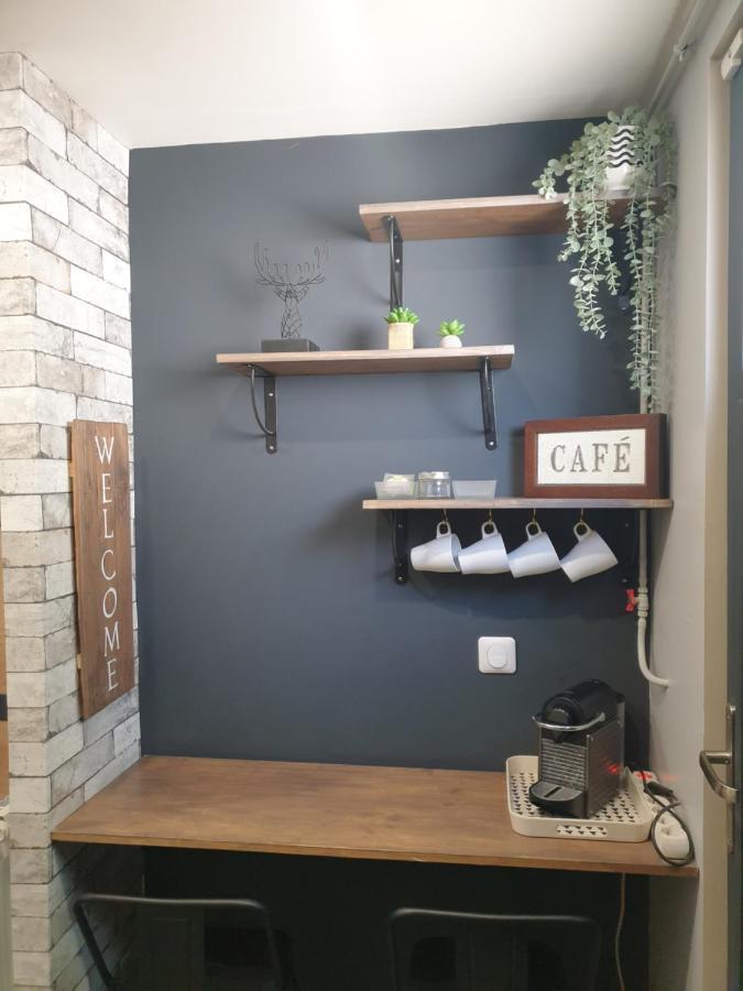 Maisonnette En Duplex Avec Terrasse Breux-Jouy Exterior foto